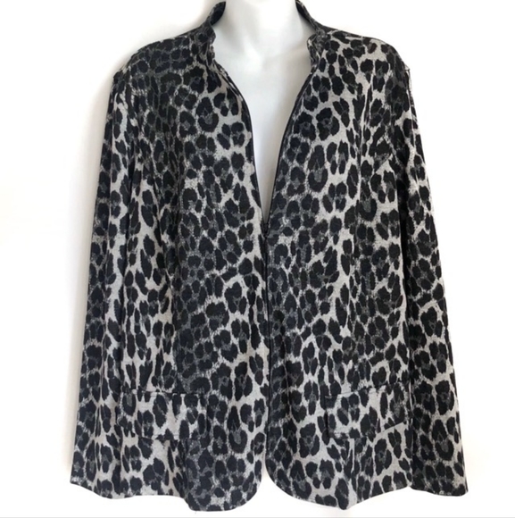 Chico's Animal Print Leopard Full Zip Bomber Jacket Coat - Picture 2 of 10
